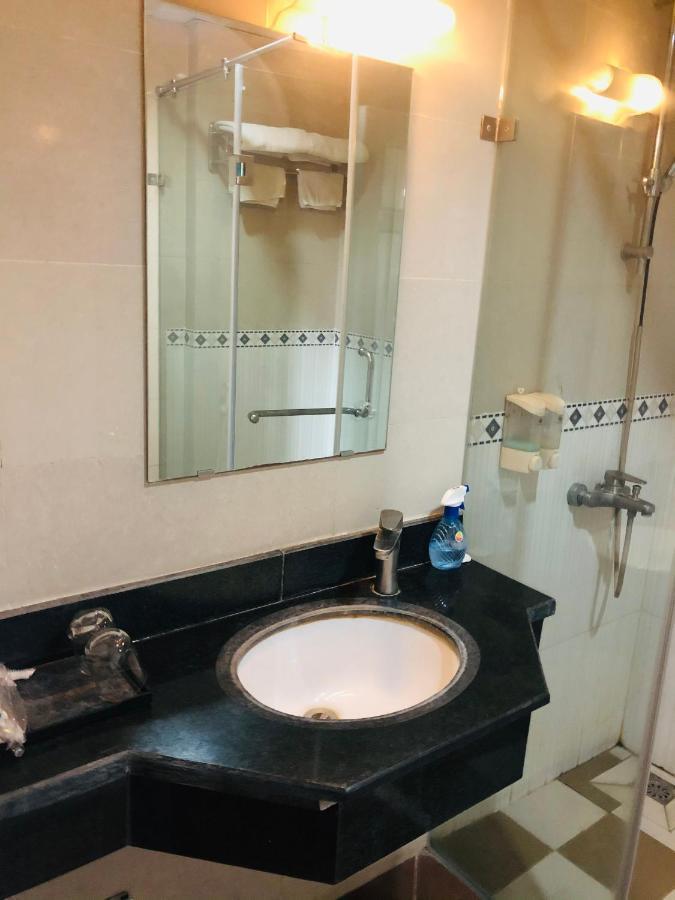 Bac Do Hotel Hanoi Esterno foto