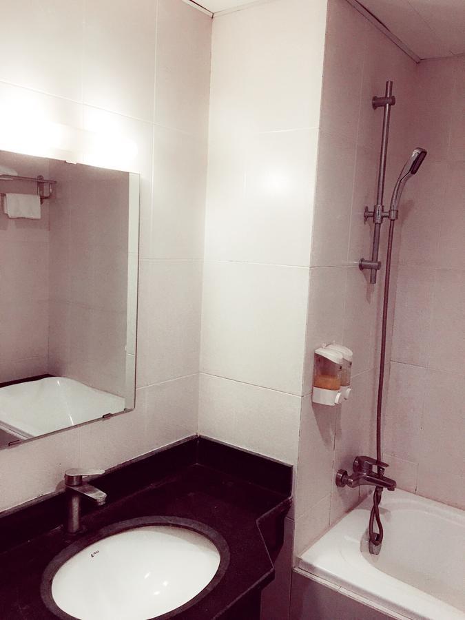 Bac Do Hotel Hanoi Esterno foto