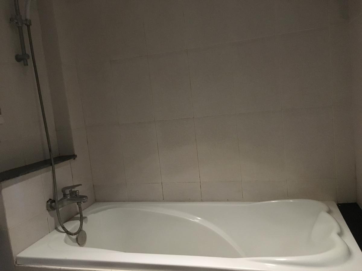 Bac Do Hotel Hanoi Esterno foto