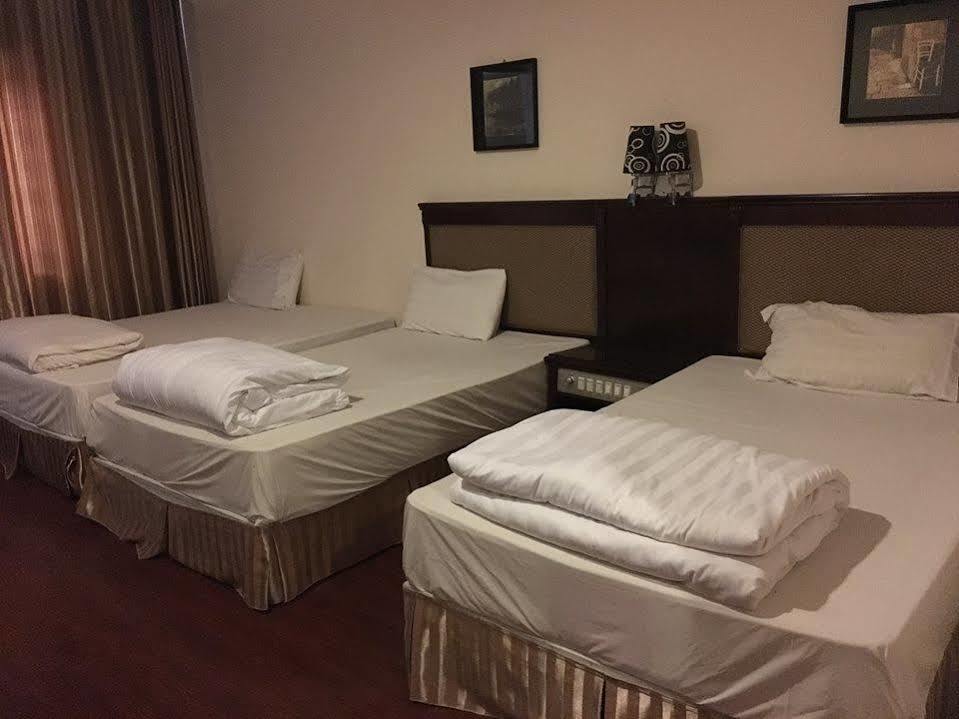 Bac Do Hotel Hanoi Esterno foto